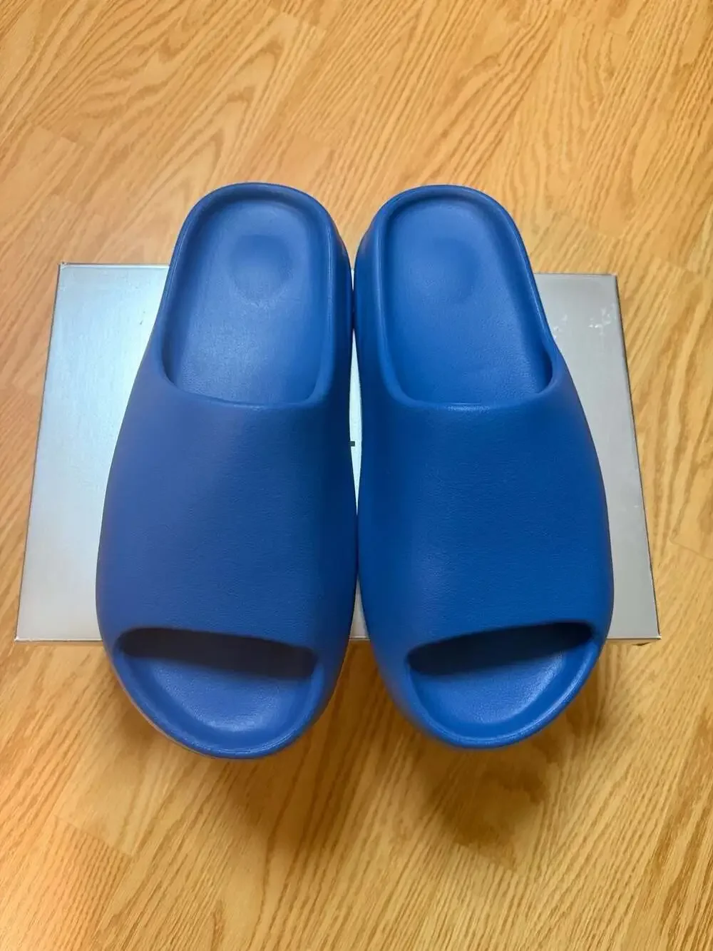 Yeezy YZY YS-01 Blue Slides Brand New‼️IN HAND SHIP FAST‼️ SZ 11M WITH BOX